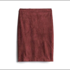 41 Hawthorne Faux Suede Skirt